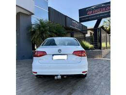 VOLKSWAGEN - JETTA - 2015/2015 - Branca - Sob Consulta