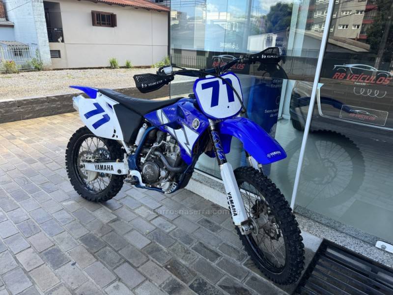 YAMAHA - YZ - 2004/2004 - Azul - Sob Consulta