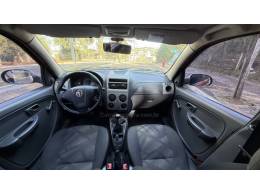 FIAT - PALIO - 2014/2015 - Vermelha - Sob Consulta