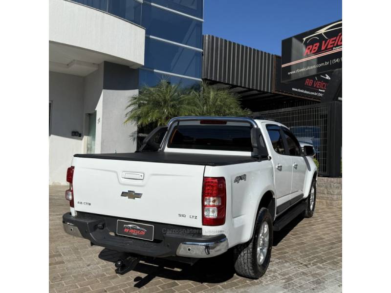 CHEVROLET - S10 - 2014/2014 - Branca - Sob Consulta