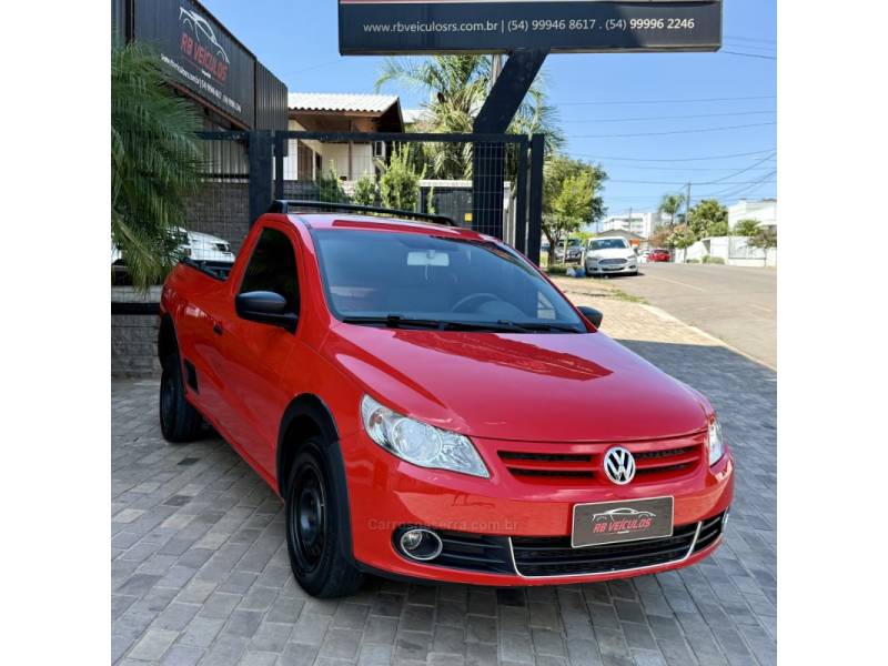 VOLKSWAGEN - SAVEIRO - 2012/2013 - Vermelha - Sob Consulta