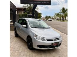 VOLKSWAGEN - VOYAGE - 2011/2012 - Prata - Sob Consulta