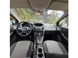 FORD - FOCUS - 2015/2015 - Branca - Sob Consulta