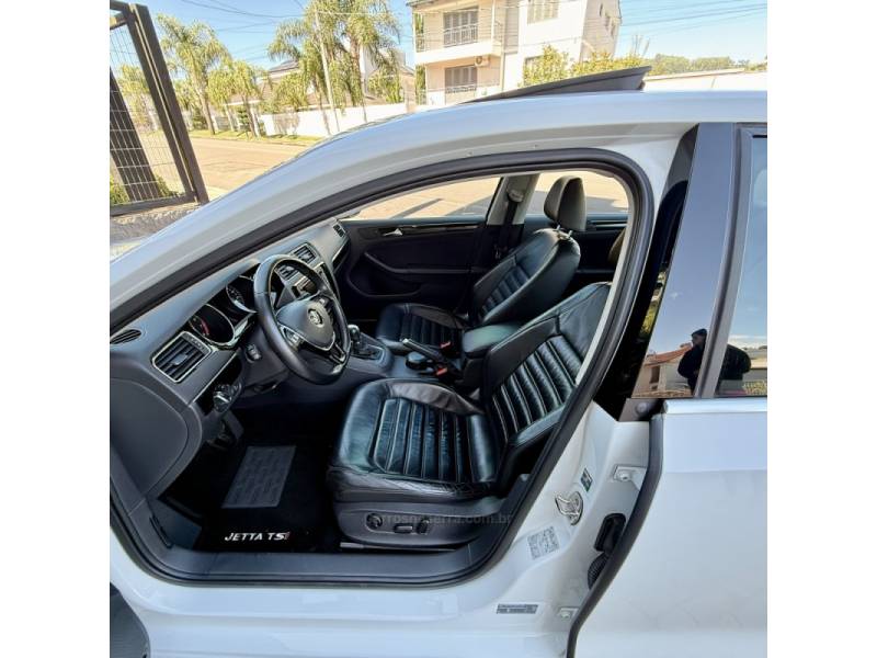 VOLKSWAGEN - JETTA - 2015/2015 - Branca - Sob Consulta