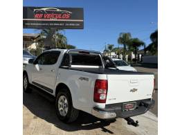 CHEVROLET - S10 - 2014/2014 - Branca - Sob Consulta
