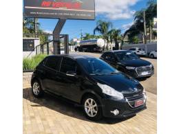 PEUGEOT - 208 - 2013/2014 - Preta - Sob Consulta