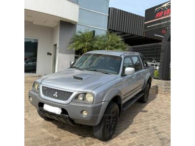 MITSUBISHI - L200 OUTDOOR - 2008/2008 - Prata - Sob Consulta