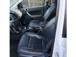 FORD - RANGER - 2015/2016 - Branca - Sob Consulta