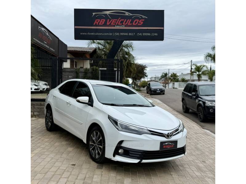 TOYOTA - COROLLA - 2018/2019 - Branca - Sob Consulta