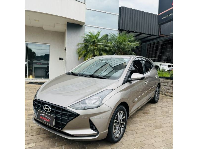 HYUNDAI - HB20 - 2020/2021 - Dourada - Sob Consulta