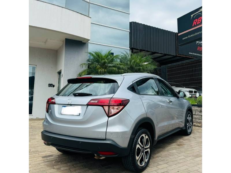 HONDA - HR-V - 2017/2018 - Prata - Sob Consulta