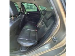 FORD - FOCUS - 2015/2015 - Dourada - Sob Consulta